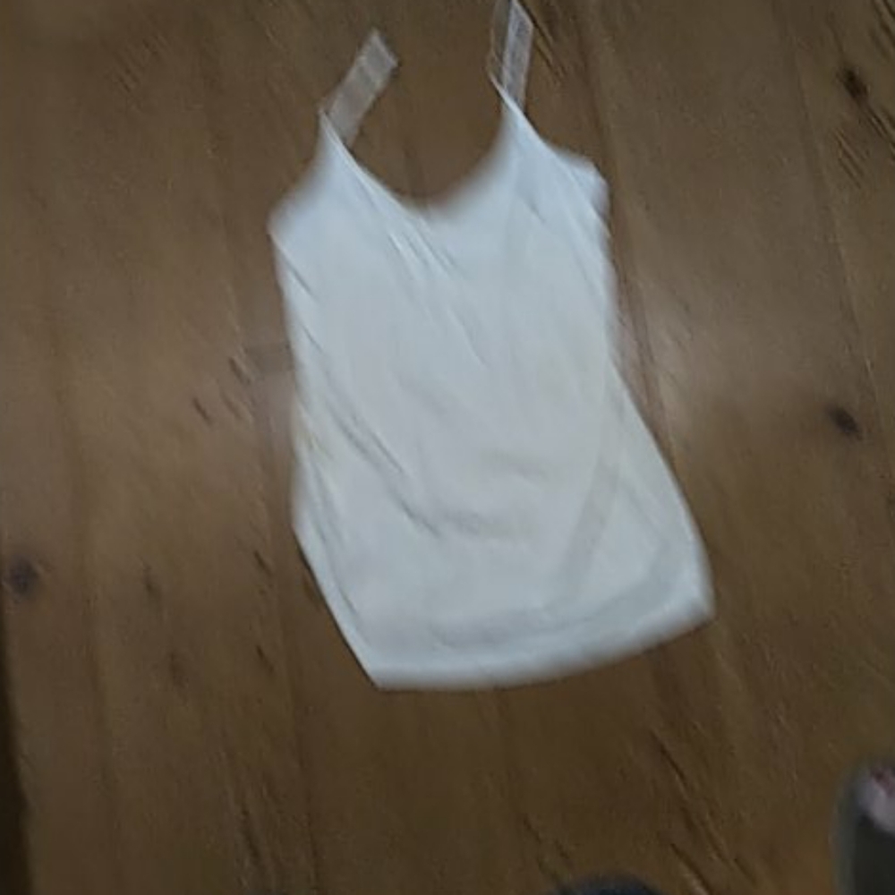 Crochet top - Picture 2 of 2